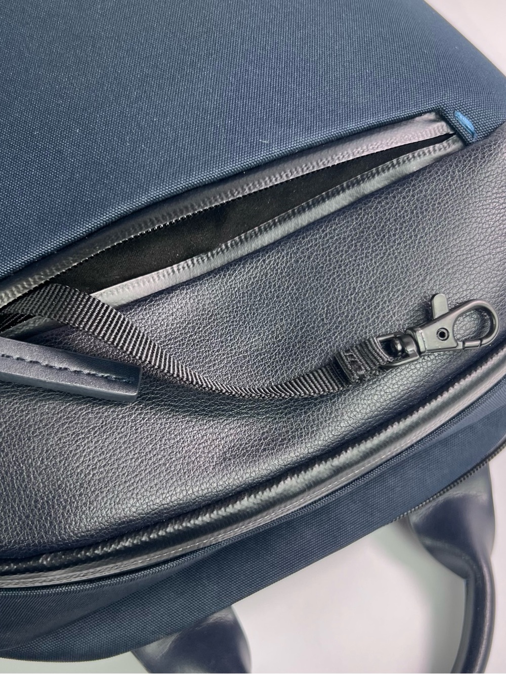 Troubadour Apex Compact 2.0 Backpack Navy Midnight 16L EDC Daily Carry Unisex - Picture 10 of 16
